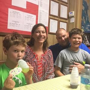 Meet your Posher, Carey